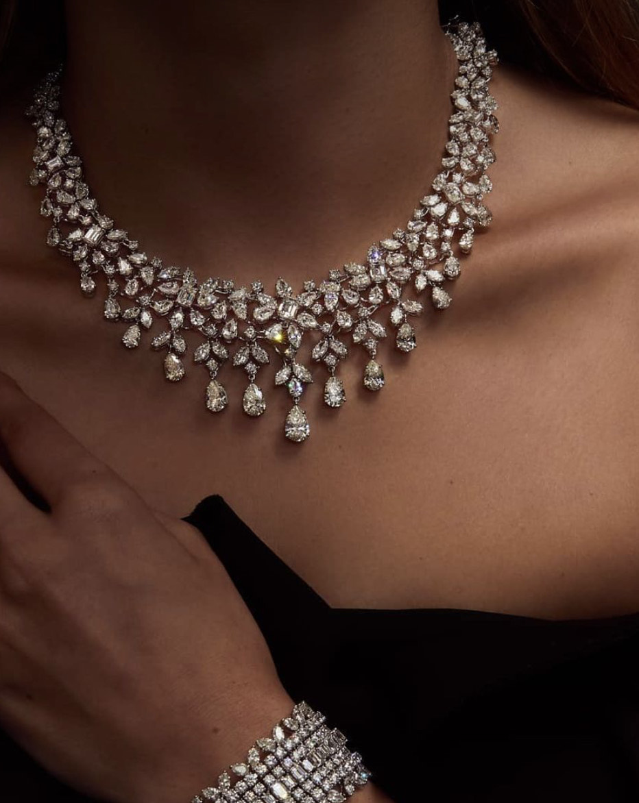 Let’s Celebrate The One You Love With A Gorgeous Diamond, Surprise Your Loved Ones And Share Your Love!